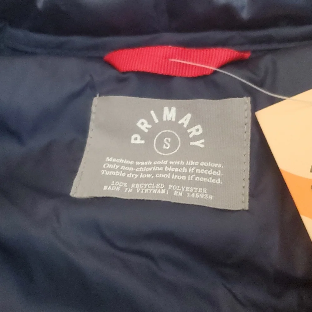 Primary jacket size small adult 🧥🧤🧣☔️❄️🌈 - Picture 2 of 16